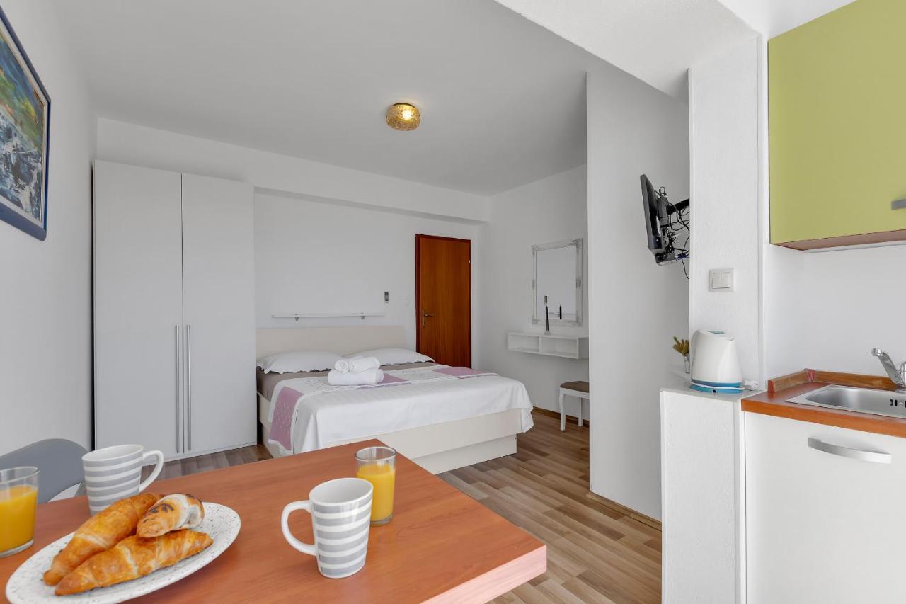Apartmani Verica Tucepi Ngoại thất bức ảnh